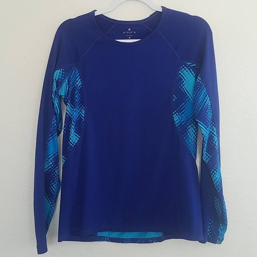 Athleta Runaway Long Sleeve-Medium
